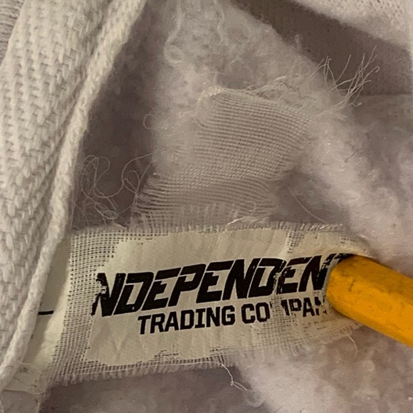 5BORO INDEPENDENT TRADING CO DEATH CITY NIGHT BACK GRAPHIC HOODIE SIZE LARGE - Picture 5 of 10